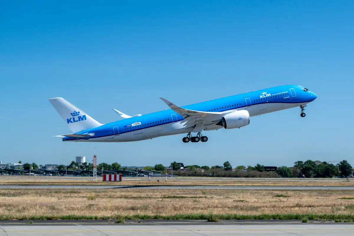 KLM Royal Dutch Airlines převzala svůj první Airbus A350-900